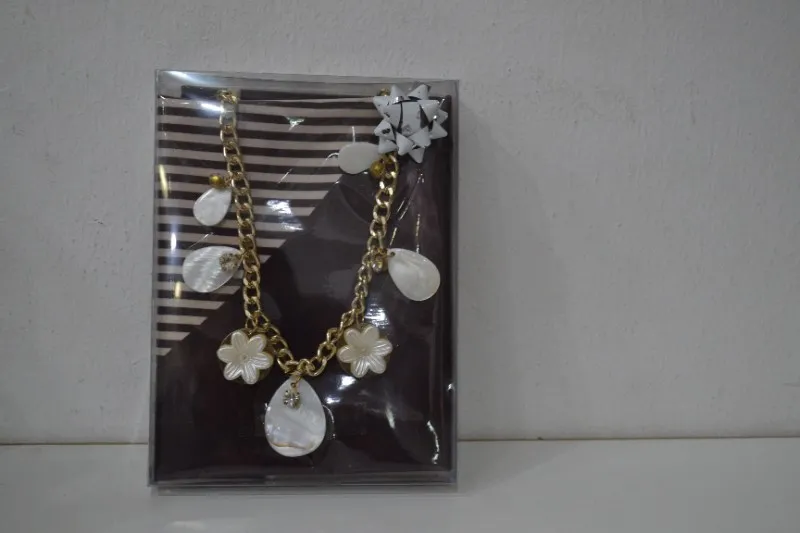POKLON SET 84